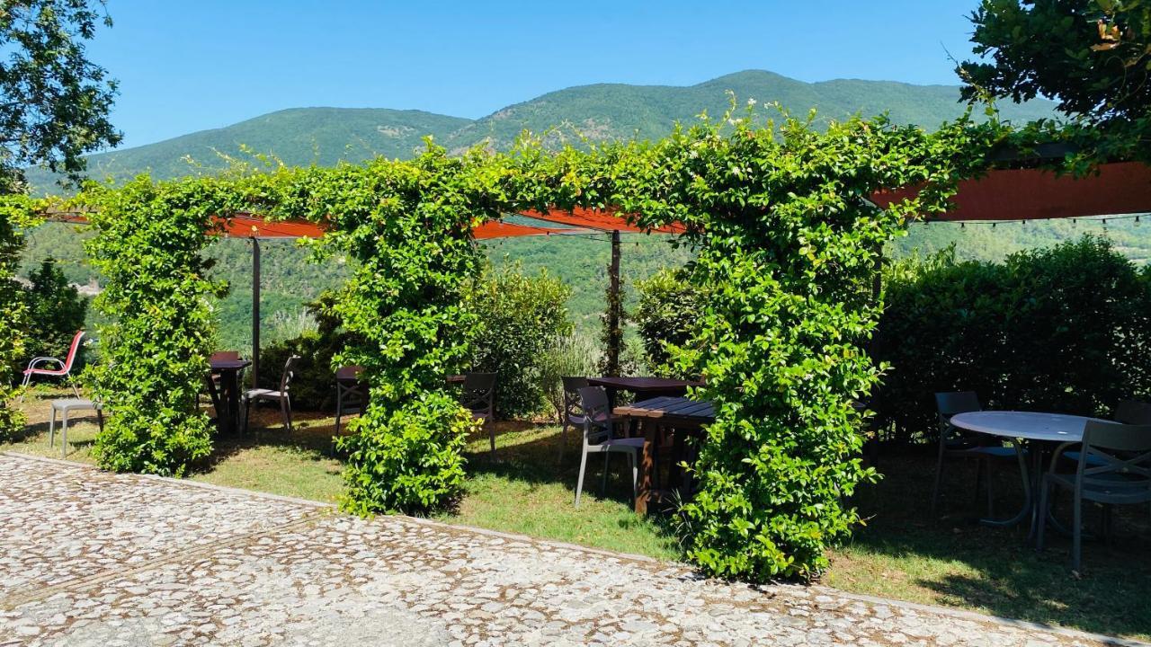 Hotel Locanda Cacio Re Vallo di Nera Exterior foto