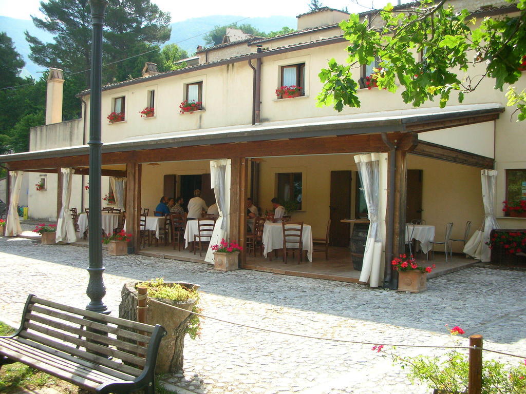 Hotel Locanda Cacio Re Vallo di Nera Exterior foto